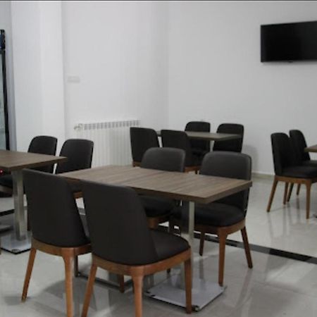 Hotel Borsa Saint-Arnaud Εξωτερικό φωτογραφία